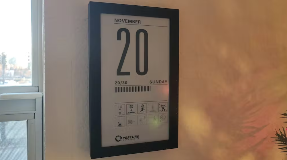 This Gorgeous Digital E Ink Calendar Pays Homage to Portal