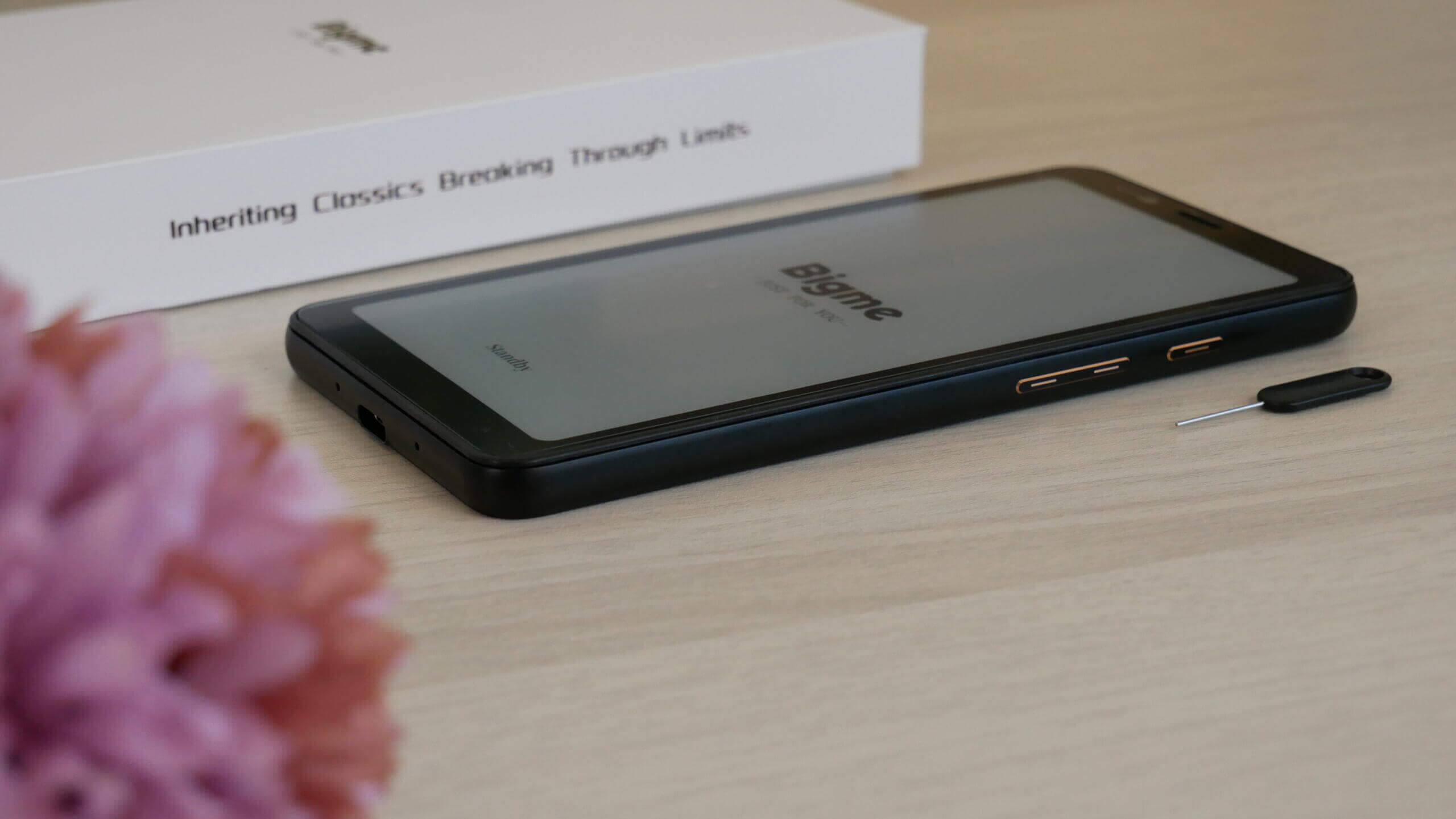 Bigme Hibreak E INK Phone Received Massive Software Update